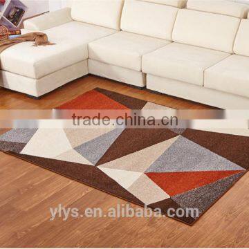 Attractive Interlocking Fower Pattern Kashmir Wool Carpet