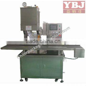 Full automatic glue filling machine
