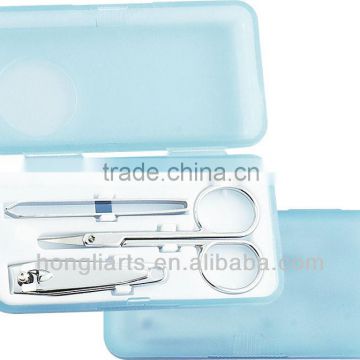 Manicure set with Plastic cae