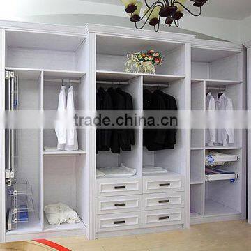 Lovely Aluminum Closet