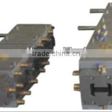 Plastic guard rail fence mould