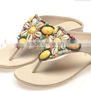 New style triangle shape resin stones with shell shoe flower