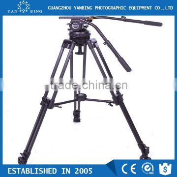 Professional video camera tripod Secced Reach Plus 5 tripod with pan bar and ground spreader loading 44kg