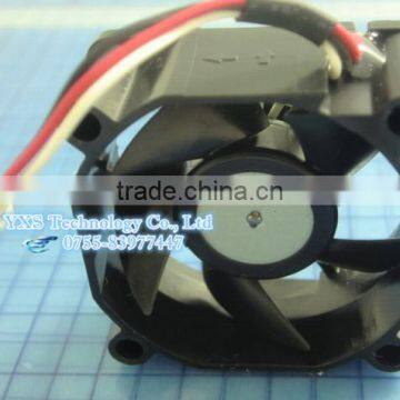 1406KL-04W-S30 35*35*15MM Fan 12V 0.11A 3.5cm Chassis Fan 3wire photo-2