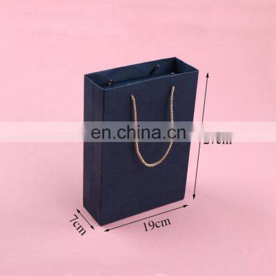 China Supplier Wholesale Cheap Gift Bags with CMYK Printing Quality Gift Candy Paper Bag for Cakes