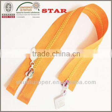 resin zipper with decorative puller