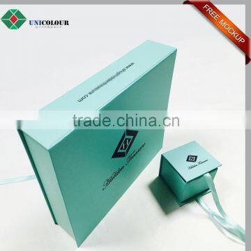 Light Green Cardboard Jewelry Box Custom With Ribbon Closure photo-2