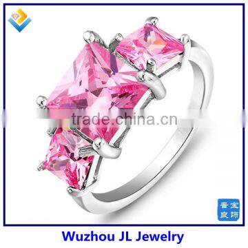 2014 Fashion Pink CZ Stone Inlay In Copper Alloy Ring