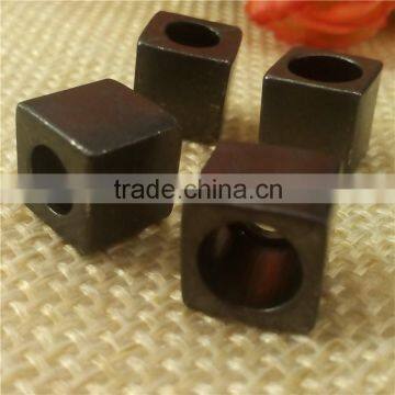 Black Metal Square Cord End Wholesale photo-4