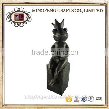 factory custom handicraft carved resin frog