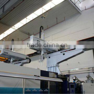 2 Axis Robot Arm for Large Injection Molding Machine photo-3