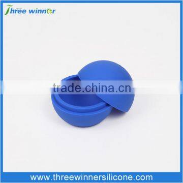 World cup silicone ball shaped ice cube tray