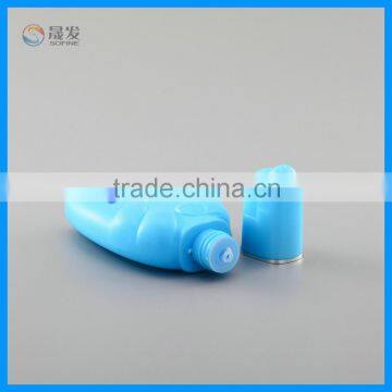 Hand Shape Cosmetic Lotion Bottle photo-2