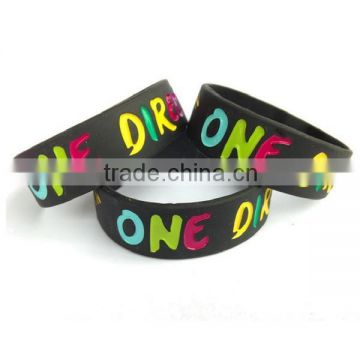 Custom debossed ink filled sports hand band for promotion