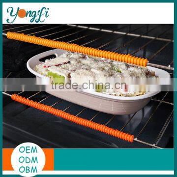 2016 New Products BPA Free Non Toxic Silicone Heat Resistant Oven Shelf Edge Cover