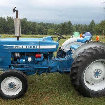 Strong Engine Agricultural Farm Tractor 400hp Shuttle Shift WHEELED