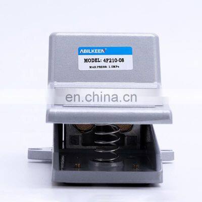 High Quality 4F Series 4F210-08/4F210-08LG/4F210L 1/4 Thread Size Control Air Pneumatic Foot Pedal Valve