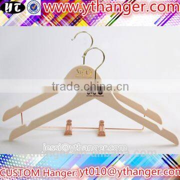 YY0524 Women or Men Flat Wooden Suit Hanger With Trousers Clips photo-4
