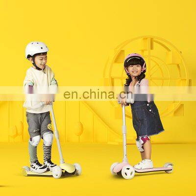 Factory Direct Sale Low Price Kids Kids New Mini 3 Three Wheel Wheels With LED Light Push Kick Kick Electric Scooter photo-3