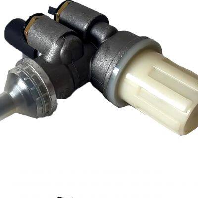 Diesel Engine Parts 914 Engine Fuel Pump 04233878 for Deutz Engine