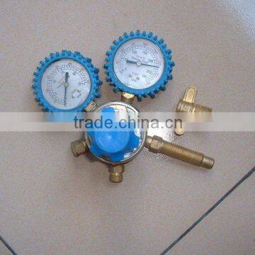 Italy type gas pressure regulator