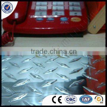 Hot Rolled 1050 3003 5-Bar Aluminium Tread Zinc Roofing Plate photo-4