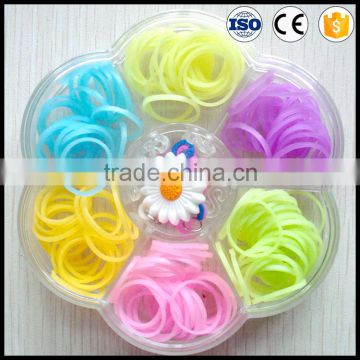 Wholesale hot sell DIY Cheap Rubber loops Colored Loom Bands Bracelet for children toys, flower children gift