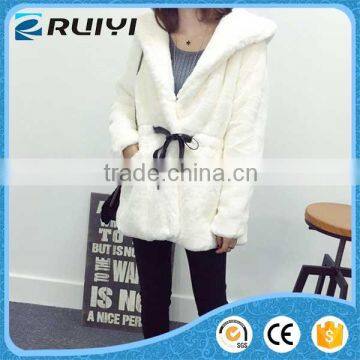 Fashion Korean Style Faux Fur Winter Coat for Young Lady
