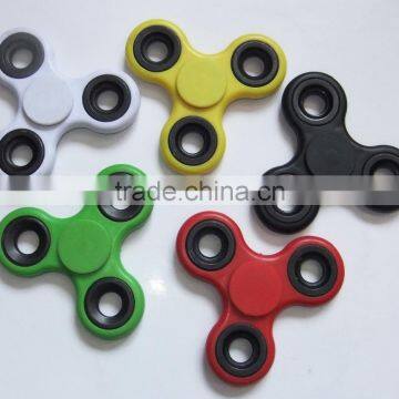 Different color metal hand fridge toy long lasting finger spinner