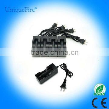 Uniquefire wholesale portable one slot 4.2v 18650 battery charger