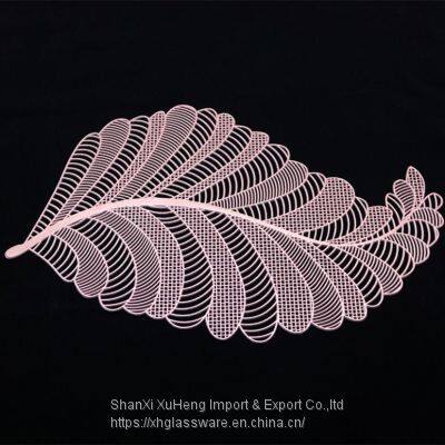 New Leaf Shape Plastic Placemats Colored Metallic Dining Table Mats Wholesale photo-2