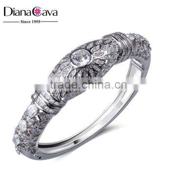 Party Jewellery Indian Look Wholesale Grand Platinum Plated Brass Metal Bangle