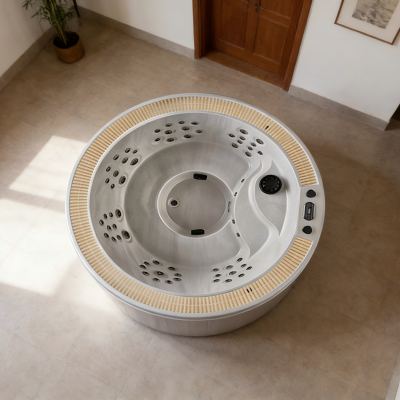 Ангольская ванна с гидромассажем для одного человека. Многоступенчатая фильтрация обеспечивает более чистую и гигиеничную воду.