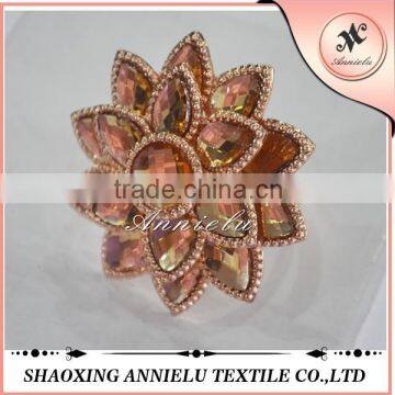 Wholesale fashion flower crystal beads napkin rings for weddings