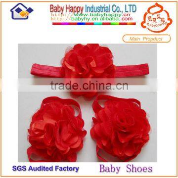 sample design red infant sandal