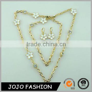 Wholesale Gold Chain Enamel Flower Rninestone Fashionable Jewelry Necklace Set