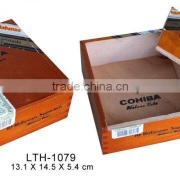 Cohiba cigar packing box