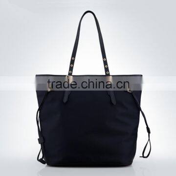 High quanlity Nylon material women beach bag all kinds of handbag manufacturer