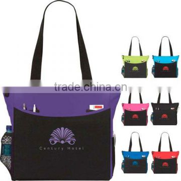 Durable polyester tote bag for shopping or advertising