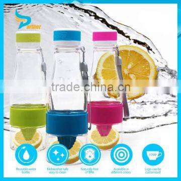 Custom Unbreakable Glass Water Bottle Lemon Cups Eco Fruit Infuse Glass Tea Infuser Cup