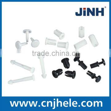 Plastic rivet