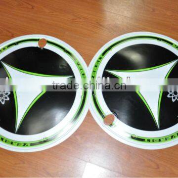 Bicycle wheel cover with customized design