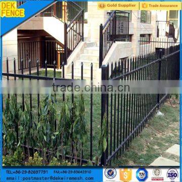 Flat Top Canadian House Black Iron Tube Fence