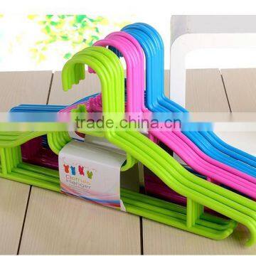 Plastic Colored Garment Hanger 5pcs/set photo-3