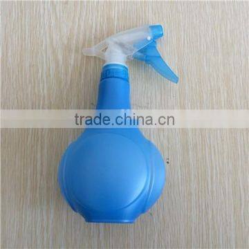Blue Plastic Garden Spray Bottle With Trigger photo-4