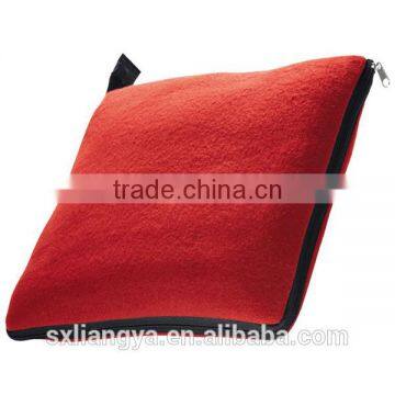 2017 New Eco-Friendly Foldable 2 in 1 Pillow Blankets photo-4