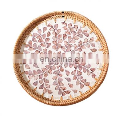 Vietnam Supplier Ottoman rattan serving tray with shell decorative base, tray for coffee table fruit tray basket