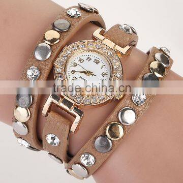 Fashion Women Brand Quartz Wrist Watch Wholesale Long Leather bracelet Fashion Watch                        
                                                Quality Choice