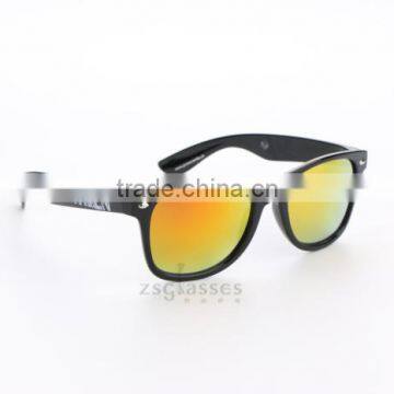 Logo on Sunglasses photo-4