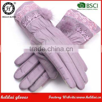 Helilai Factory OEM Winter Ladies Velvet Waterproof Fabric Gloves with Touchscreen